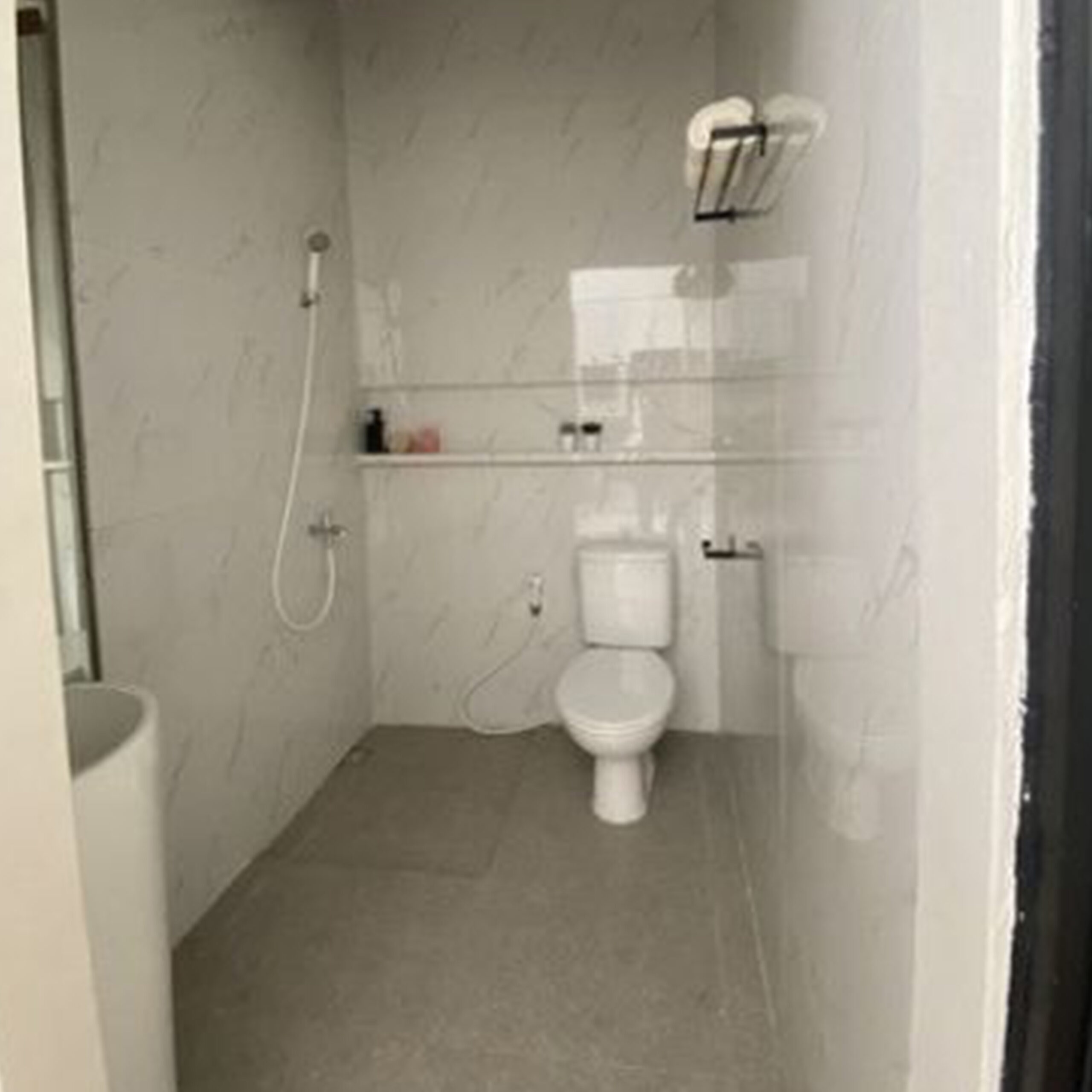 toilet bukit serpong indah 08998661500